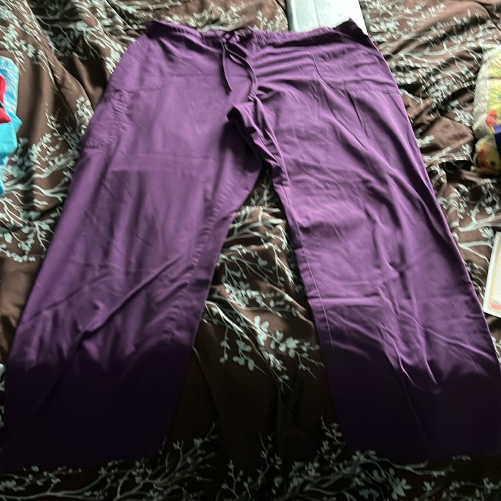 Scrub bottom